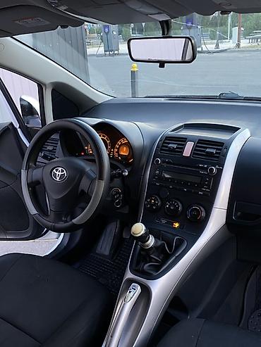 Toyota: Toyota Auris: 2008 г., 1.4 л, Механика, Бензин, Хэтчбэк — 8