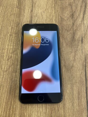 Компьютеры, ноутбуки и планшеты: IPhone 7 Plus, 32 ГБ, Черный, Отпечаток пальца