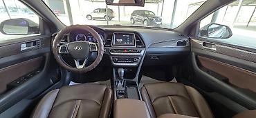 Hyundai: Hyundai Sonata: 2018 г., Седан — 18