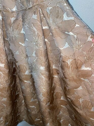 Haljine: Elegantna koktel/večernja haljina na bretele - Kroj: fit-and-flare sa — 2