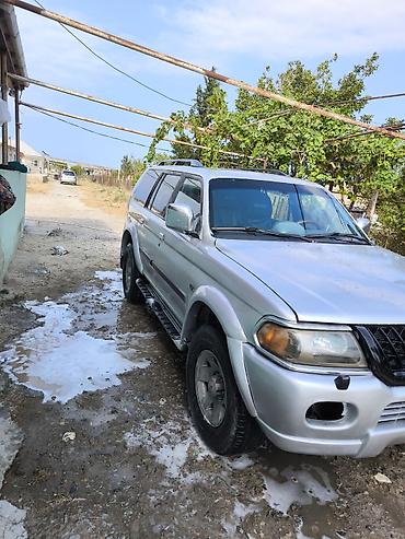 gunes paneli isiqlar: Mitsubishi Pajero/Montero (5 qapılı SUV) – Qabaq potbires qoyulmali — 1