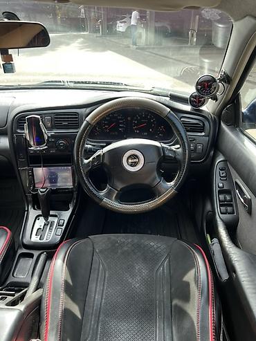 Subaru Legacy: 2000 г., 2 л, Автомат, Бензин, Седан — 10