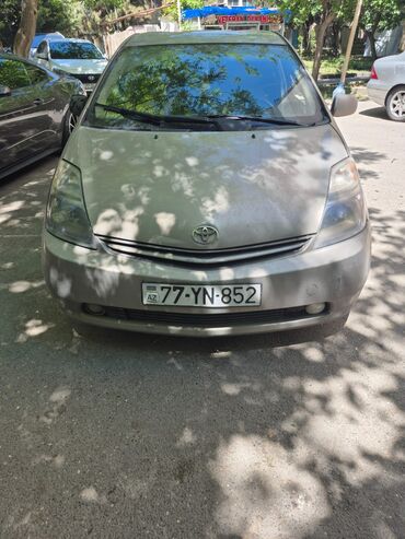 kvadrasikl satışı: Toyota Prius: 1.5 l | 2008 il Hetçbek