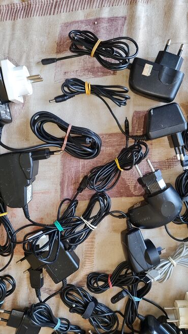 Lenovo: RAZNI MUSKI SATOVIJEFTINO za stare mobilne telefone, retro, cwna po — 14