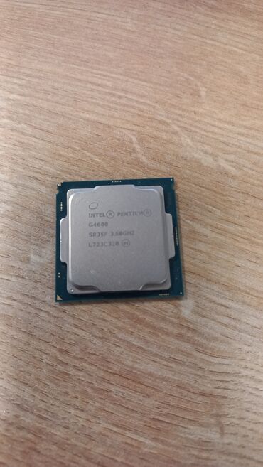 kompüter qiymətləri: Pentium Gold G4600, 3.60 Ghz LGA 1151 Core i3-7100 gucunde. Qiymet