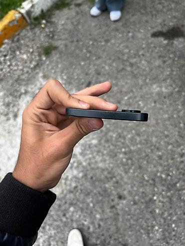 samsung fold 4: Samsung Galaxy A17, 128 GB, rəng - Boz, Qırıq — 6