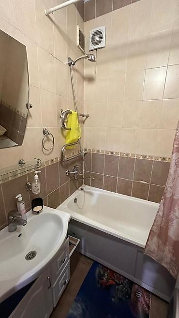 Продажа квартир: 3 комнаты, 68 м² — 15