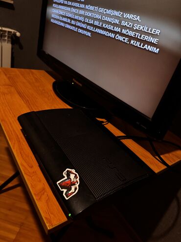 playstation vr: Ps3 super slim icinde 30+ oyun islek veziyyetdedir 1 original pult