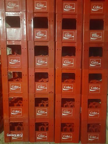 konteynerdən mağaza: Məhsul: “Coke” şüşə butulkalar üçün plastik içki yeşikləri - Rənglər — 1