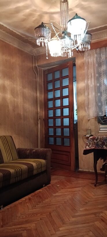 Köhnə tikili: Bakı, 4 otaqlı, Köhnə tikili, m. Gənclik, 100 kv. m — 12