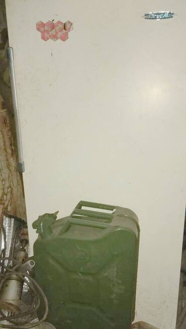 холодильник зил: СРОЧНО продам холодильник ЗИЛ. (СССР), рабочий. Состояние хорошее
