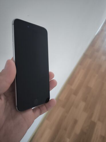 Apple iPhone: IPhone 6s Plus, Б/у, 64 ГБ, Серебристый, Коробка