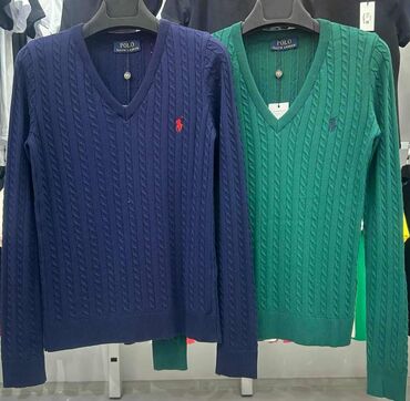 Džemperi: S, m, l, xl, 2xl na lalafo.rs — 10 Džemperi: S, m, l, xl, 2xl — 10