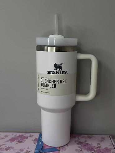 Другие комплектующие: Термокружка Stanley The Quencher H2.0 Tumbler, 40 oz (1,18 л) Топовые at lalafo.kg — 15 Другие комплектующие: Термокружка Stanley The Quencher H2.0 Tumbler, 40 oz (1,18 л) Топовые — 15