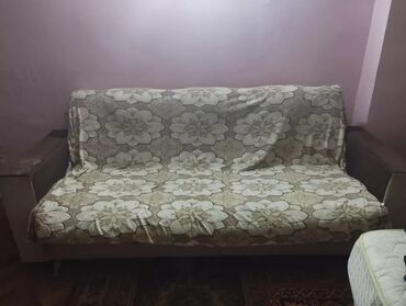 Salon masaları: Divan