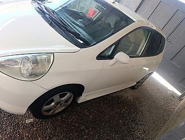 здаю фит: Honda Fit: 2003 г., 1.3 л, Вариатор, Бензин, Хэтчбэк — 2
