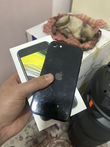 айпад 2020 про: IPhone SE, 64 GB, Qara