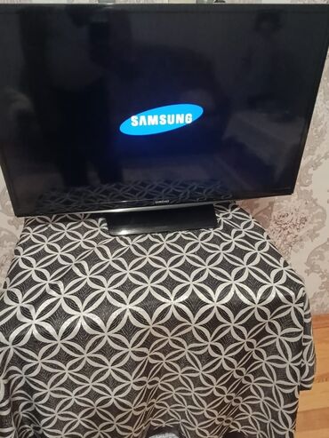 samsung ekran qiymeti: İşlənmiş Televizor Samsung LCD 82" Ünvandan götürmə
