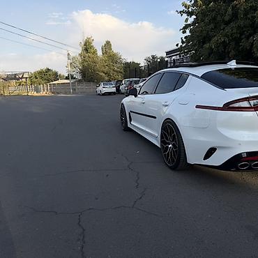 дверь марк 2: Kia Stinger: 2021 г., 3.3 л, Бензин, Лифтбек — 5