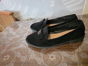 Qadın ayaqqabıları: Burberry, Ölçü: 39, rəng - Qara, İşlənmiş — 2