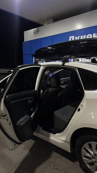 bwb e34: Toyota Prius: 2013 г., 1.8 л, Автомат, Гибрид, Хэтчбэк — 10