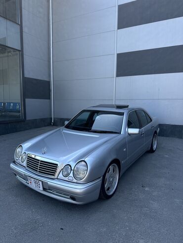 мерс машины: Mercedes-Benz E 50: 1997 г., 5 л, Автомат, Газ, Седан