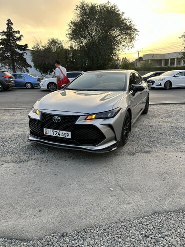 авто машины: Toyota Avalon: 2019 г., 2.5 л, Вариатор, Гибрид, Седан
