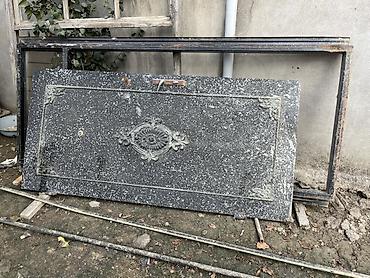Dəmir giriş qapısı və metal çərçivəli şüşə yan panel dəsti Qapi yaxsi