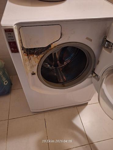 hoffmann paltaryuyan: Hotpoint Ariston AQUALTIS paltaryuyan maşın Model: AQXF 109 Yükləmə — 2