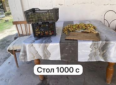 Стенки-шкафы: Продаются предметы мебели и утвари: - Кухонная стенка — 10000. Темный — 5
