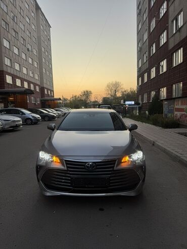 лобовое стекло на степ: Toyota Avalon: 2019 г., 2.5 л, Гибрид, Седан