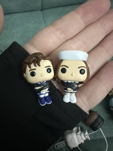 Heykəlciklər: Kinder Joy Stranger Things funko fiqurları satılır!!! — 1