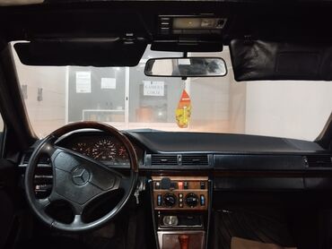 Mercedes-Benz: Mercedes-Benz W124: 3 l | 1994 il Sedan — 7