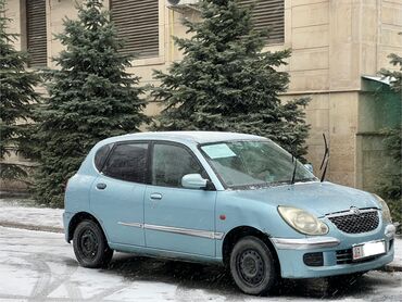 Daihatsu: Daihatsu Sirion: 2003 г., 1 л, Механика, Бензин, Хэтчбэк