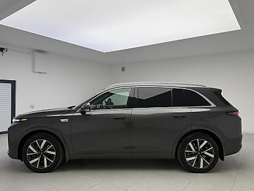 xpeng p7: Lixiang L7: 2023 г., 1.5 л, Автомат, Электромобиль, Внедорожник — 5