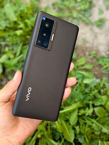note 13 pro plus: Vivo X70 Pro+ (Zeiss) - Изогнутый AMOLED‑дисплей ~ с центральным — 2