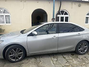 Toyota: Toyota Camry: 2.5 l | 2016 il Sedan — 11