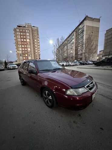 Daewoo: Daewoo Nexia: 2011 г., 1.5 л, Механика, Бензин, Седан