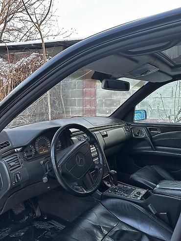 Mercedes-Benz: Mercedes-Benz E-Class: 1997 г., Бензин — 6