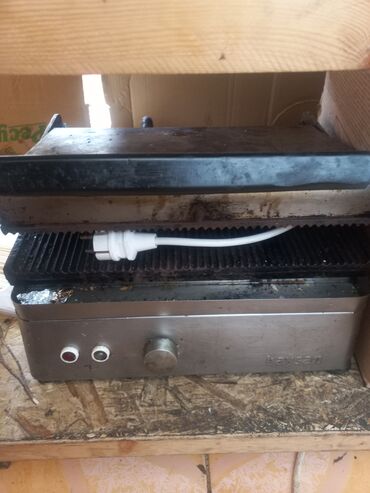 аппарат газированной воды: Срочна продаю тостер для шаурма апарат