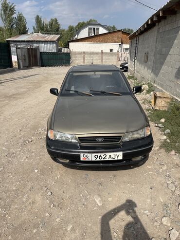 Daewoo: Daewoo Nexia: 2000 г., 1.5 л, Механика, Бензин