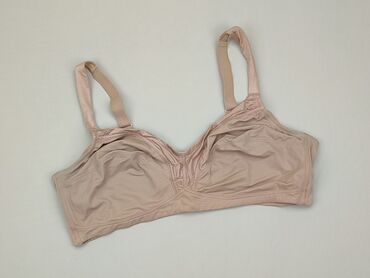 Underwear: Bra, condition - Good