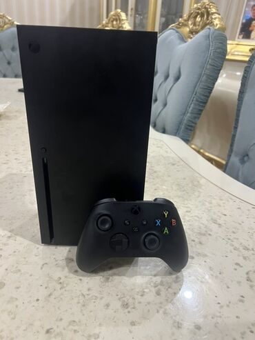 xbox 360 disk: Xbox Series X oyun konsolu + 1 ədəd rəsmi bez-telli gamepad