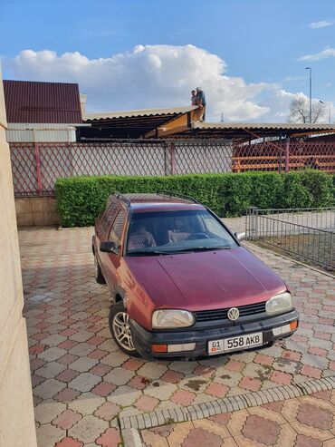 универсал ласетти: Volkswagen Golf: 1994 г., 1.8 л, Механика, Бензин, Универсал