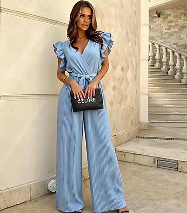 Kombinezoni: 04. Najlepši plisirani kombinezoni 🫶 
2.400 dinara A — 1