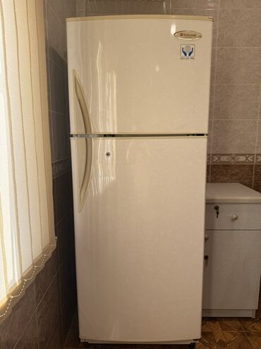 beko soyuducu ehtiyat hisseleri: 2 qapılı Soyuducu Satılır, rəng - Ağ