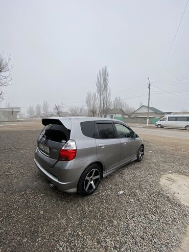 Honda: Honda Fit: 2003 г., 1.5 л, Вариатор, Бензин