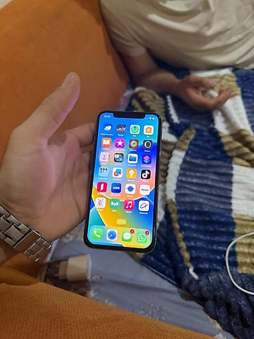 iphone 6d: IPhone X, 64 GB, Gümüşü — 4