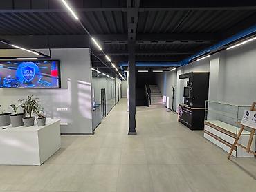 Сдаю Офис целиком: 500 м², В бизнес центре, С ремонтом