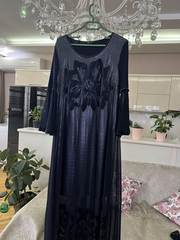 Toy paltarları və aksesuarları: 1 dəfə geynilib yenidən secilmir